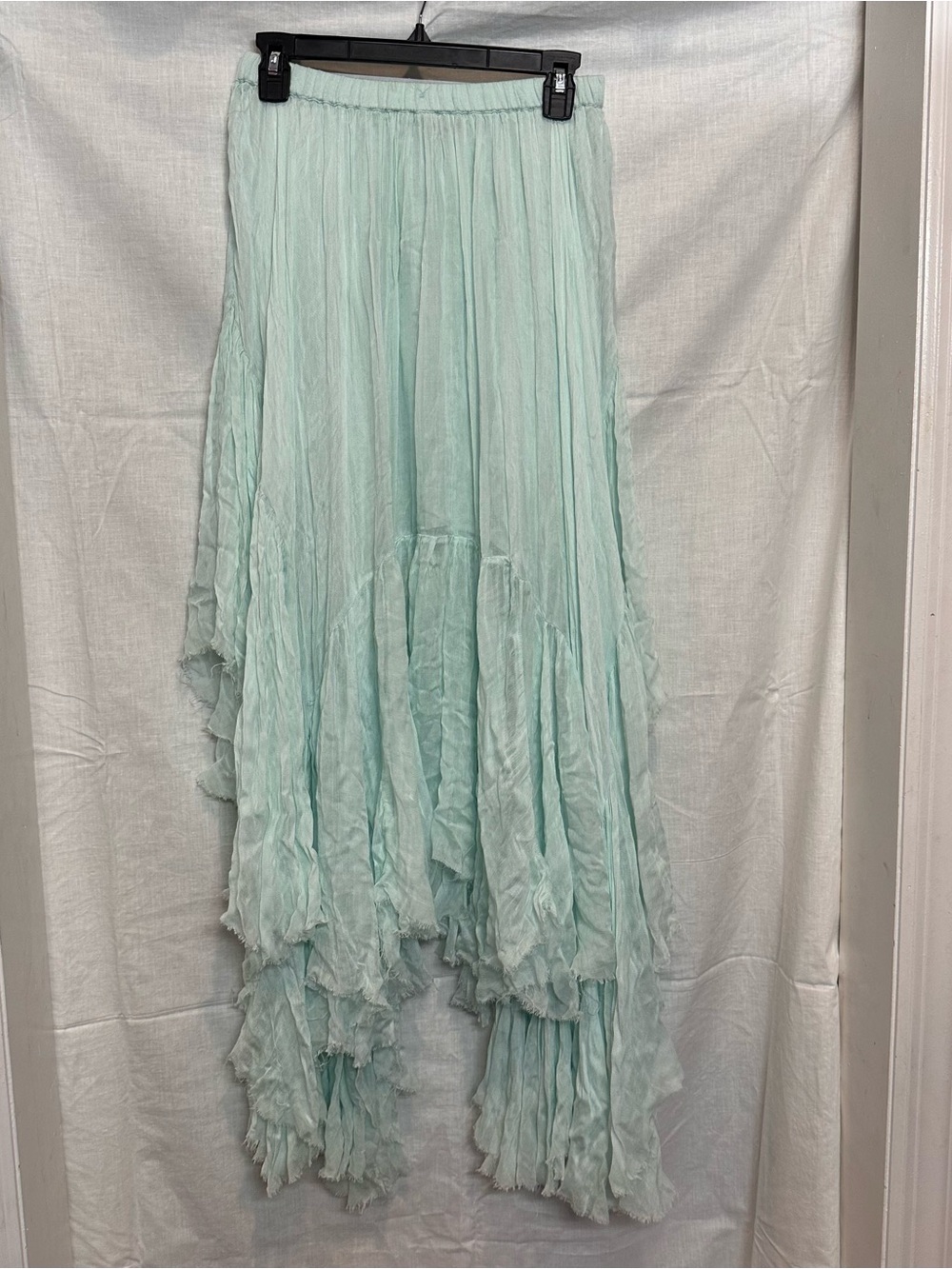 NWOT Free People FP One
Clover Asymmetrical Maxi Skirt
Mint Green - Size S/P
